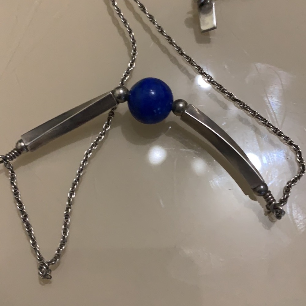 🔵💧🦋sterling silver and lapis necklace